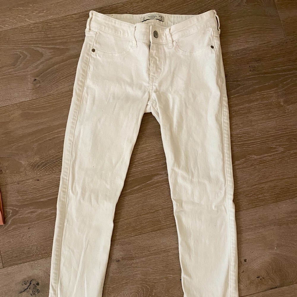 White Jeans